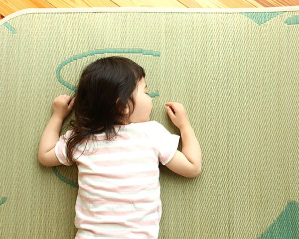 コシのある、香り高い子供用サマーマット「うさぎ」