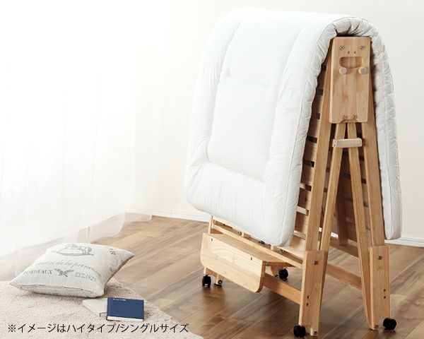 出し入れ簡単！折り畳みが驚くほど軽くてスムーズ すのこベッド