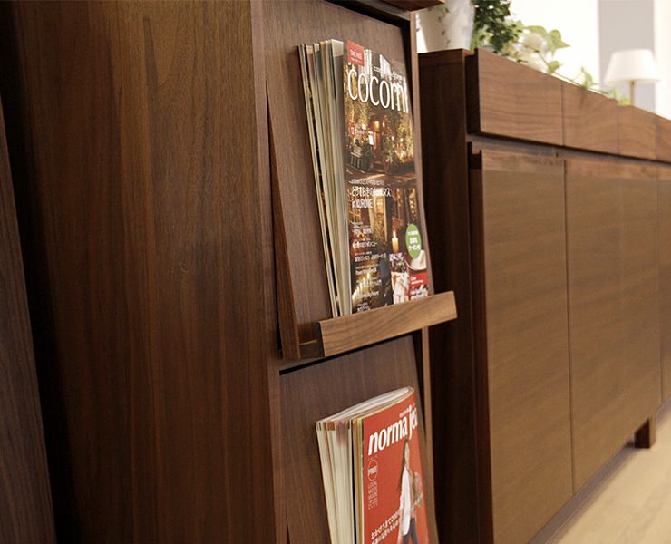 シンプルで上質な色合いの木製マガジンラック 本棚 シェルフ 本棚 シェルフ通販 家具の里