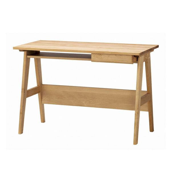 リビング学習にもぴったりのデザインの学習机