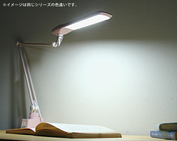 オカムラ LEDデスクライト PRELE（プレール）コンセント付き_詳細02