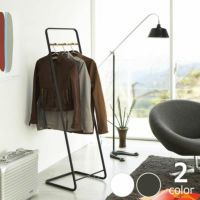 置き場所を選ばないL字型のシンプルなデザインの山崎実業コートハンガーtower（タワー） KD