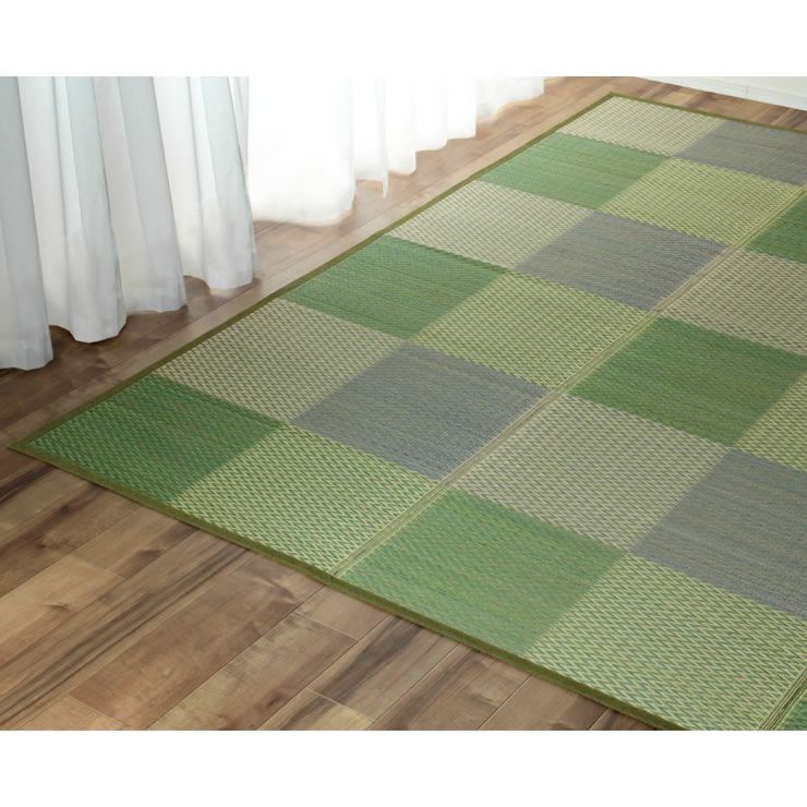 二重にい草を通した織り方の花ござ