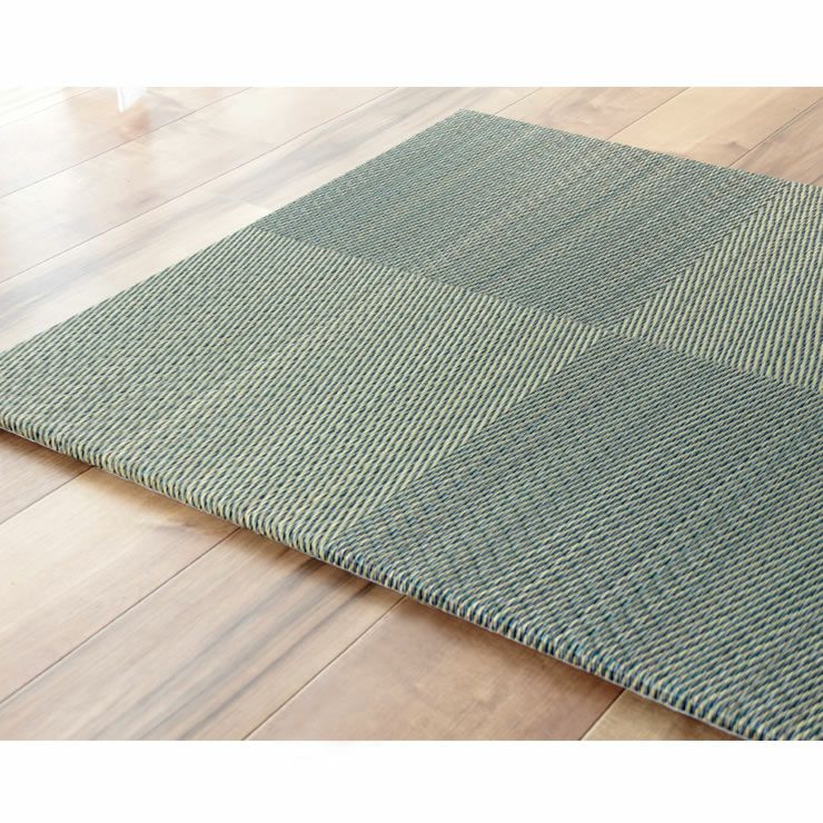 市松模様を織り出したすっきりデザインの琉球畳