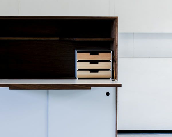 使いやすさを配意慮したわくわくするデザインのドロワートレイ M杉工場 familia_詳細02