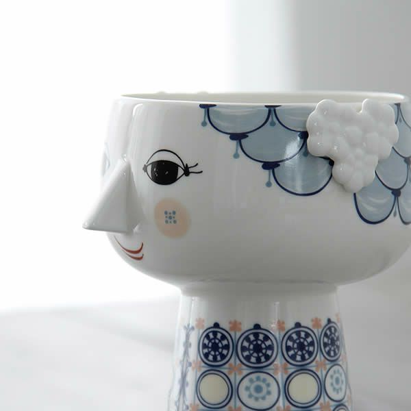 北欧の雰囲気が味わえるエヴァフラワーベース