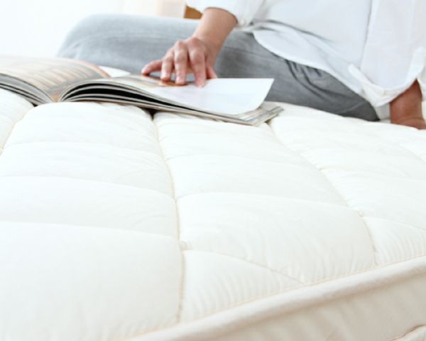 ベッドにぴったりサイズの快適敷き布団セミダブルサイズ（118×198cm）_詳細03
