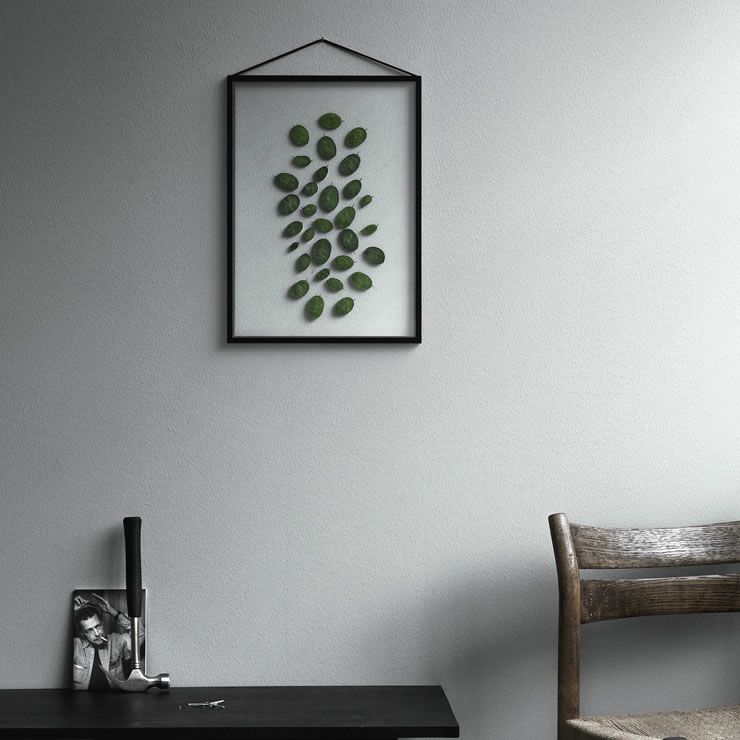 シンプルなので様々なものに相性がよいMOEBE（ムーベ）フレームA3サイズ