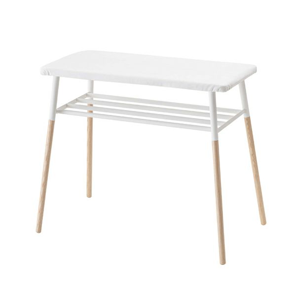 アイロンに必要なスプレーなどの小物も収納いただける山崎実業出しておける スタンド式 棚付アイロン台 tosca（トスカ）