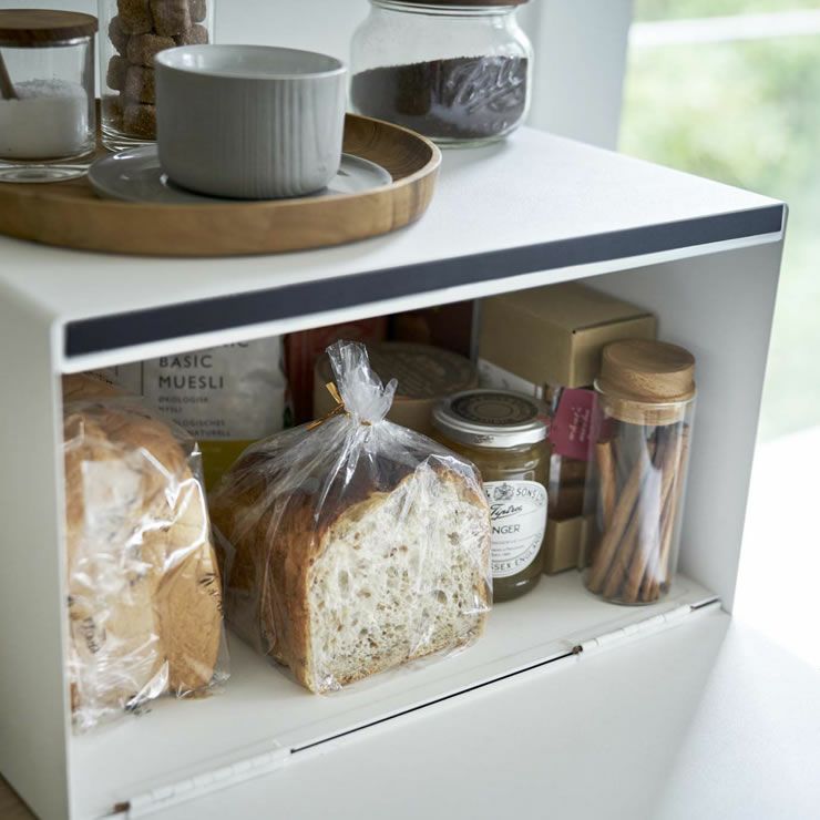 ごちゃごちゃしがちなキッチンやテーブル周りにぴったりな山崎実業ブレッドケース　tosca（トスカ）