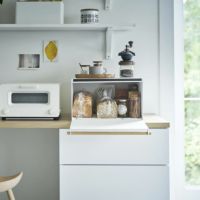 どんな空間にも馴染むデザインの山崎実業ブレッドケース　tosca（トスカ）