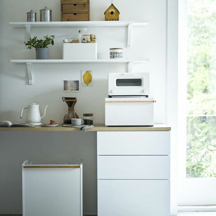 北欧風カフェのようなおしゃれな空間を演出してくれる山崎実業ブレッドケース　tosca（トスカ）