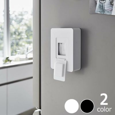 おしゃれにすっきり保管できる山崎実業マグネットウェットシートホルダー　tower（タワー）