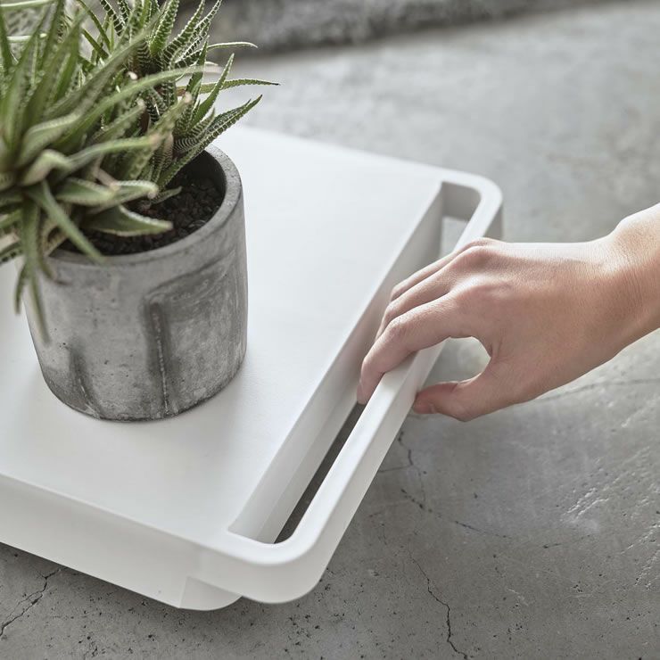 移動する際も便利な山崎実業台車　tower（タワー）