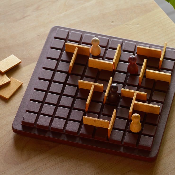 コリドール・ミニはゴールまでの距離を測りつつ相手の出方に応じた適切な対応＝戦略的視点が勝負の分かれ目