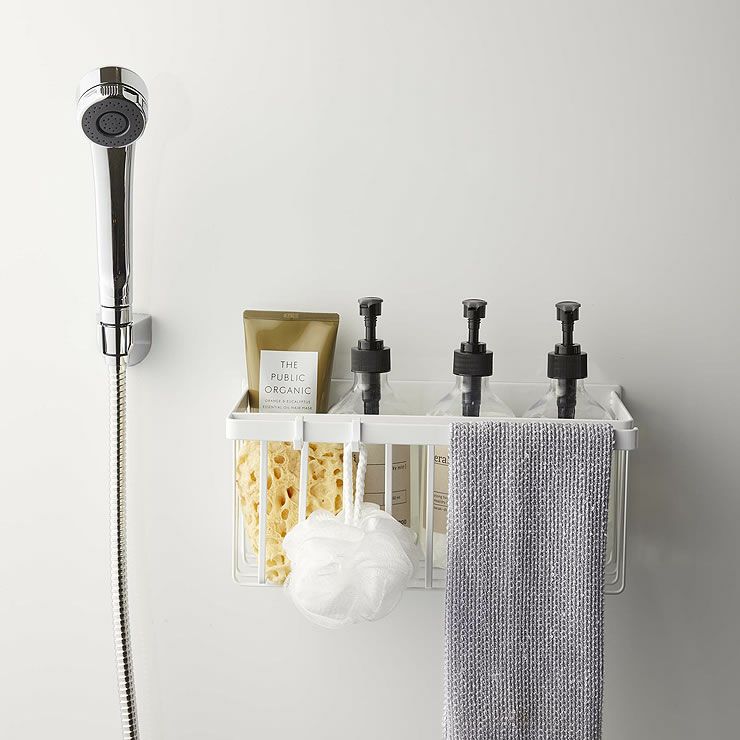 山崎実業マグネットバスルームバスケット tower（タワー）はどこに置いても違和感のない汎用性の高いデザイン