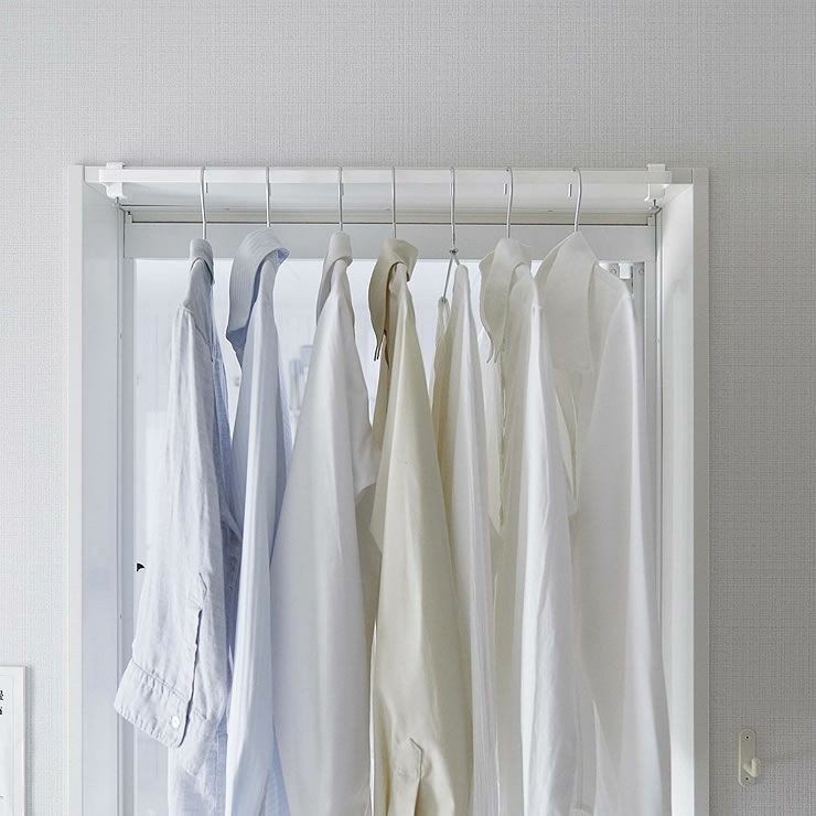 山崎実業室内物干しハンガーバー tower（タワー）は木製の鴨居やスライド扉枠・窓枠・机・棚に対応