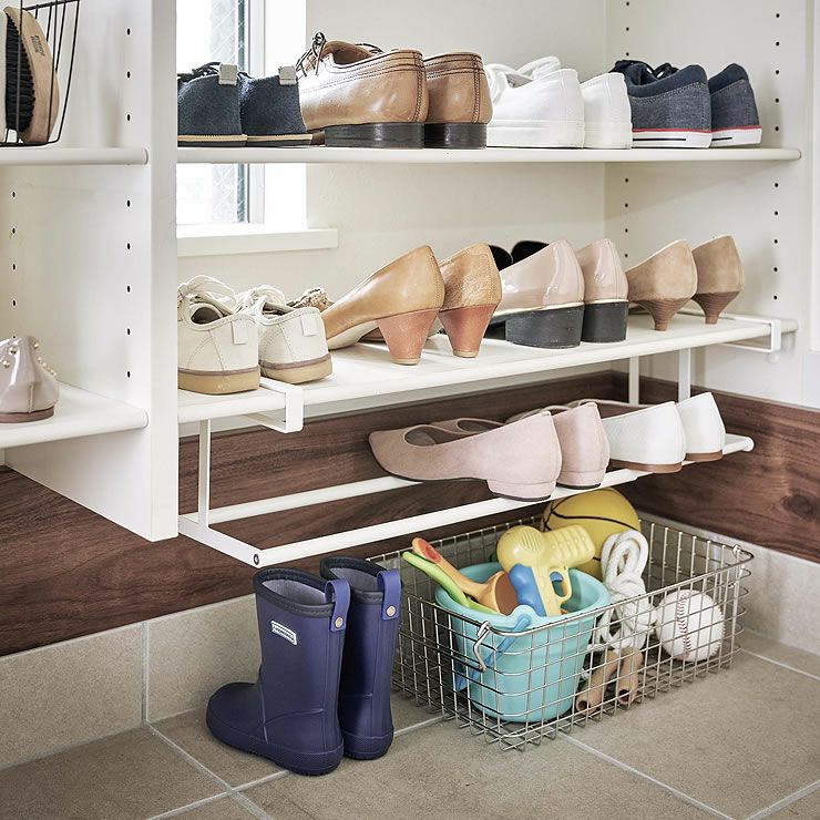 ワイドサイズの下駄箱にも対応可能な山崎実業浮かせる伸縮収納シューズラック tower（タワー）