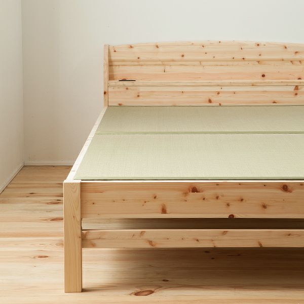 ひのきの木肌と天然い草で、寝室を和の空間に演出するひのき畳ベッド