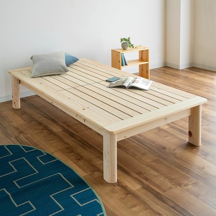 ひのき無垢を贅沢に使った国産すのこベッド