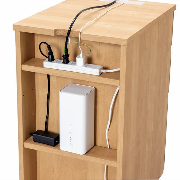 サイドチェストの背面