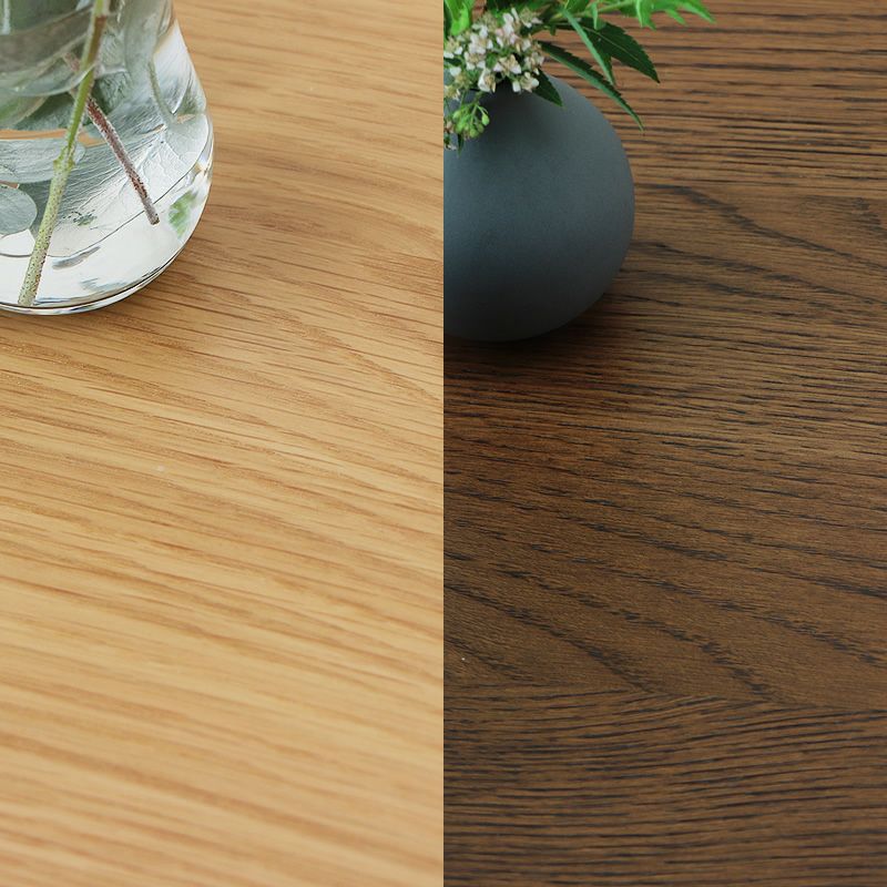 オーク材の木目が美しいこたつ