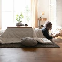 コンパクトにたためて丸洗いできるこたつ掛け布団