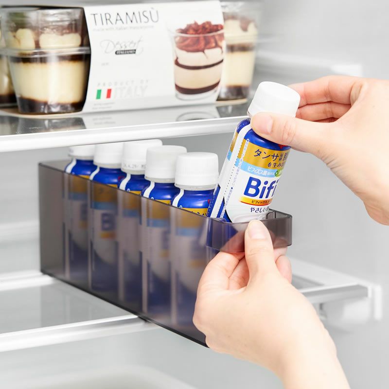 シンプルでお洒落な冷蔵庫中ミニドリンク収納ケース tower（タワー）　