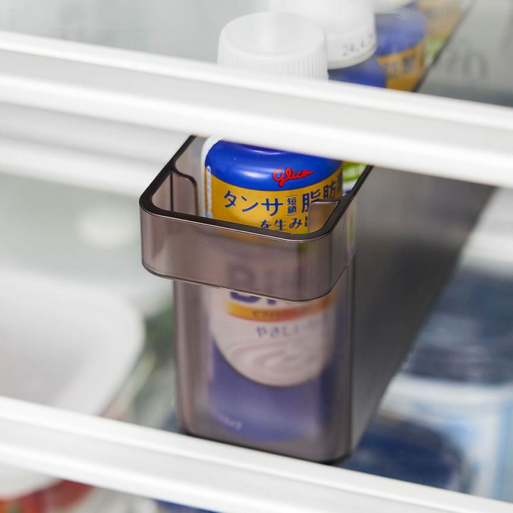冷蔵庫の整理整頓に役立つ冷蔵庫中ミニドリンク収納ケース tower（タワー）　
