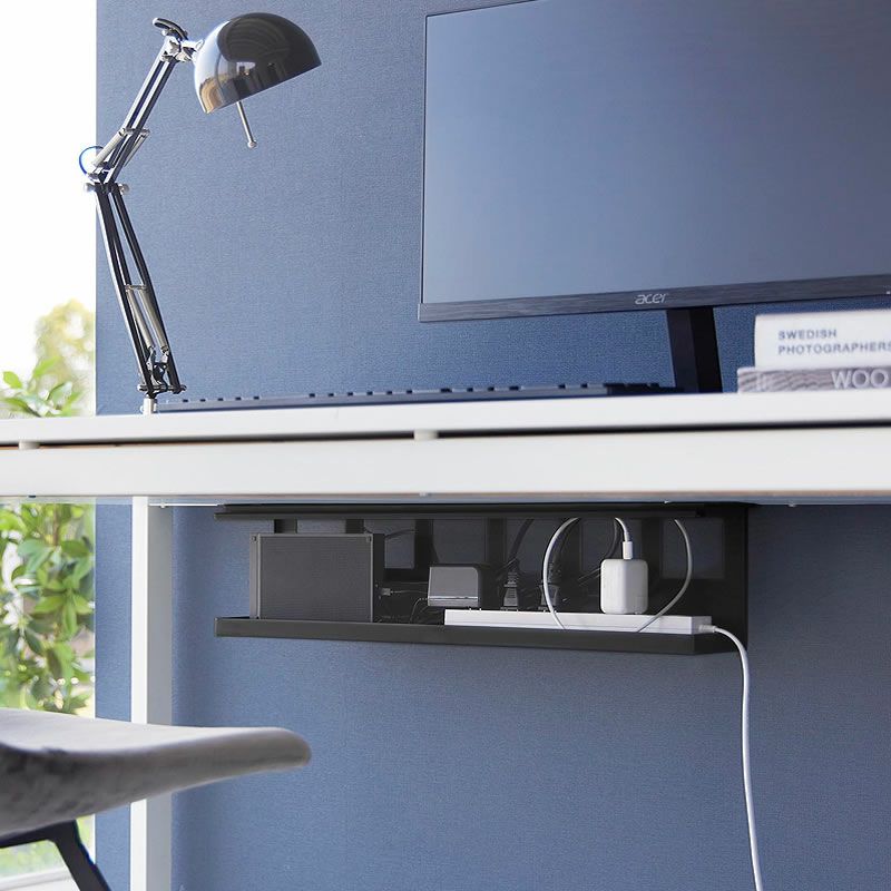 シンプルでお洒落な置台が動くゲームコントローラー収納ラック tower（タワー）　