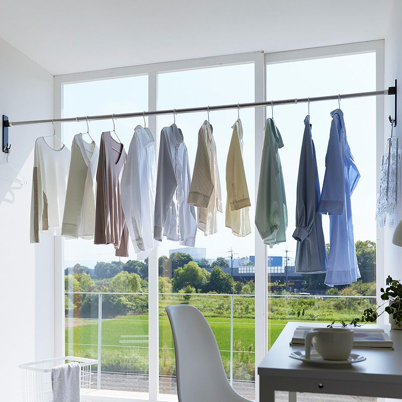 石こうボード壁対応物干し竿ホルダーtower2個組の物干しイメージ