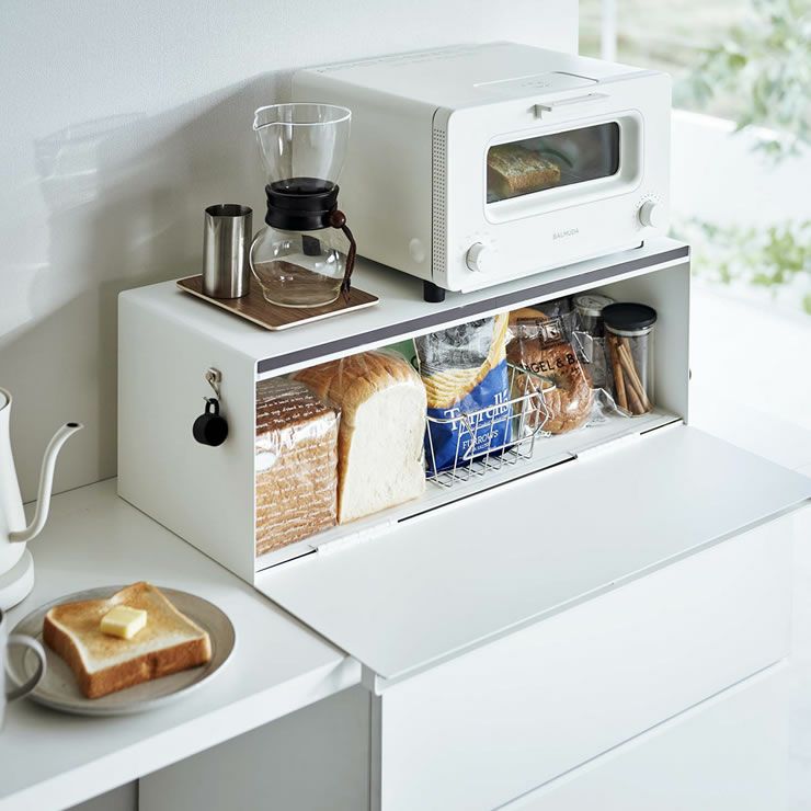 山崎実業ブレッドケースワイドはお部屋に馴染みやすい