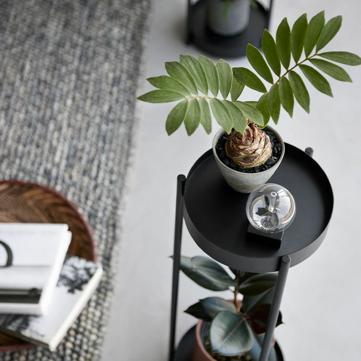 山崎実業のおしゃれなキャスター付きプランタースタンド