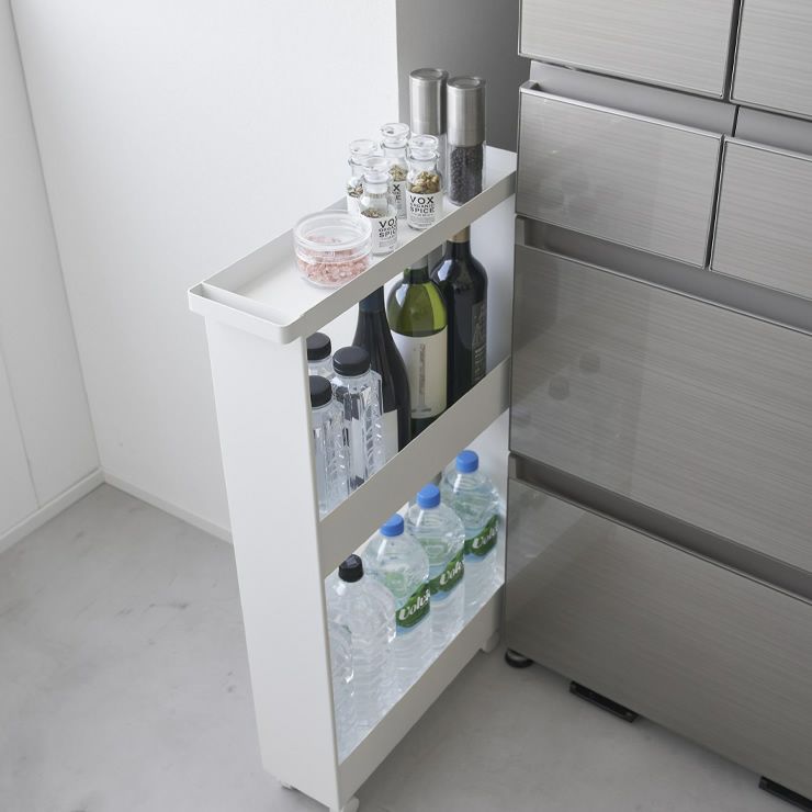 キャスター付きスリムワゴンは省スペース収納