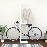 スタイリッシュなサイクルスタンド