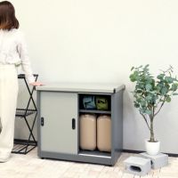 お庭のアクセントになるスタイリッシュな物置