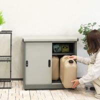 デザイン性と機能性に優れたコンパクトな物置
