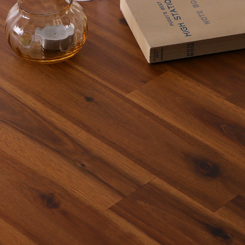 アカシア突板を使用しており、天然木の風合いを楽しめるにもなるパーソナルこたつ・こたつ布団 2点セット