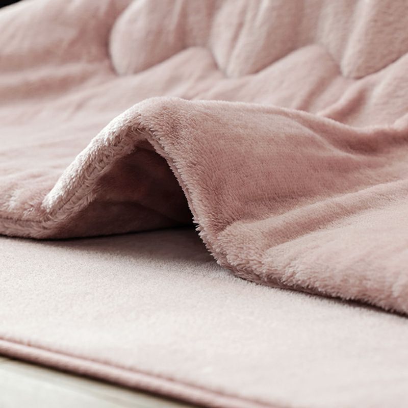 やさしいなめらかな肌触りのコタツ布団