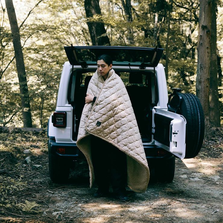 魔法瓶ブランケット6層Lサイズのポンチョイメージ（ウォルナット）