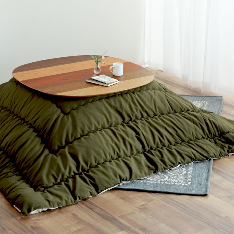 斬新でユニークなデザインのの家具調こたつ