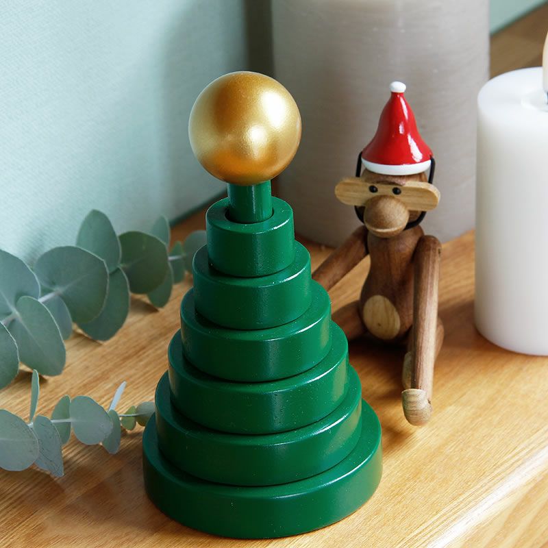 カイ・ボイスンクリスマスツリーのアップ