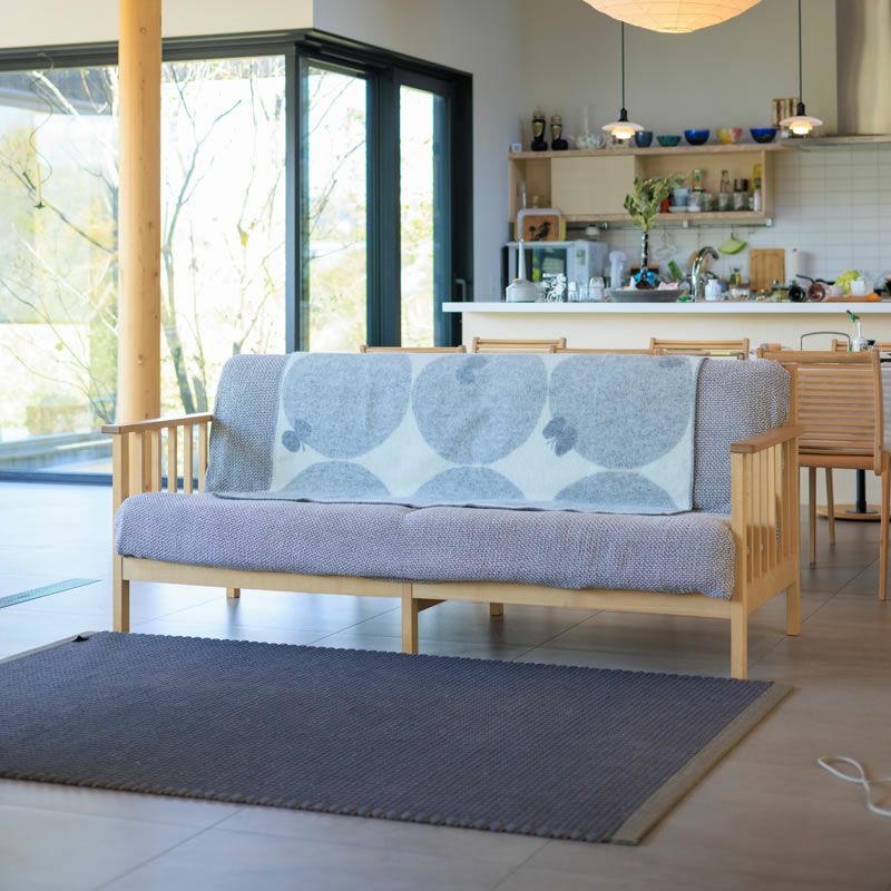 mina perhonenウールハーフブランケットPERHONENはソファーカバーとしても使用可能