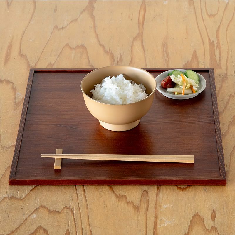 お茶碗としてごはんを盛った朝倉椀（麻）