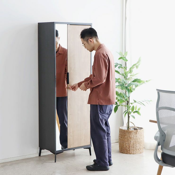 鍵付きでオフィスでの荷物管理も安心なオフィスロッカー