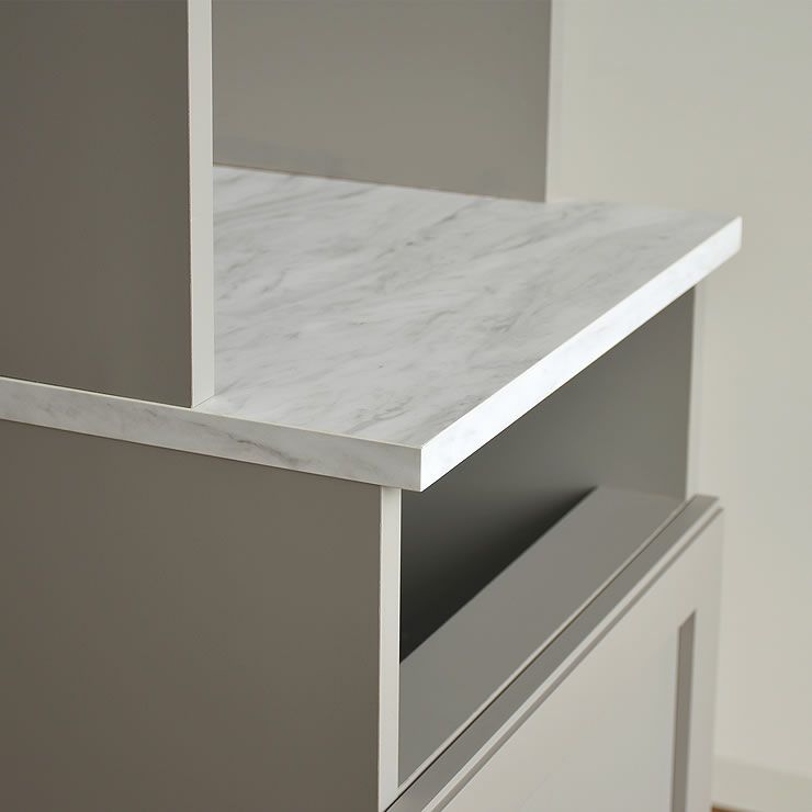 ランドリーキャビネットの天板部分