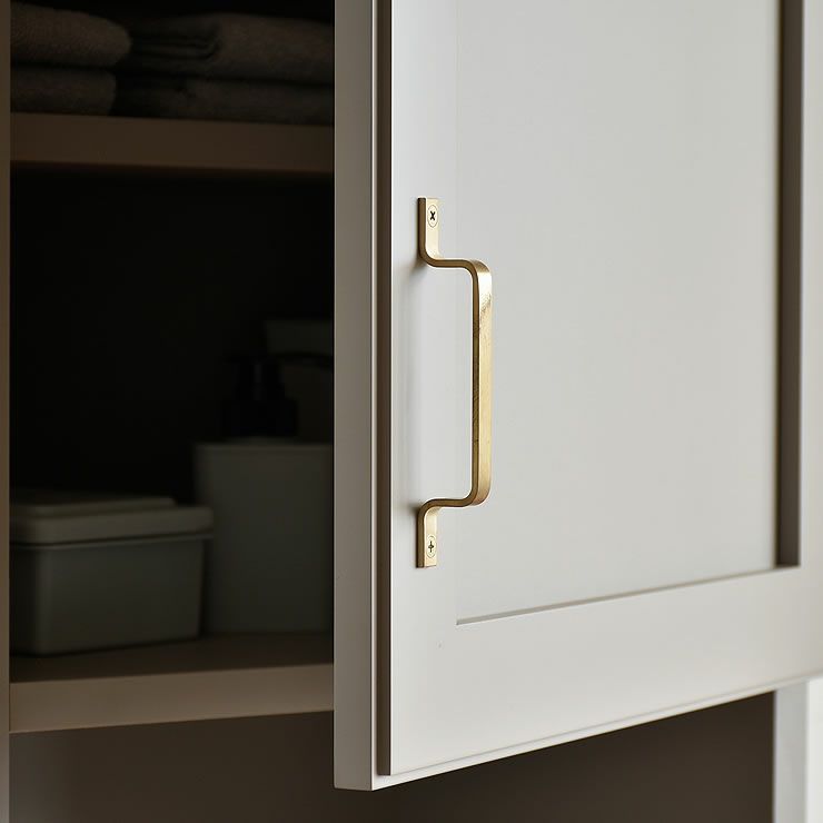 ランドリーキャビネットの取っ手アップ