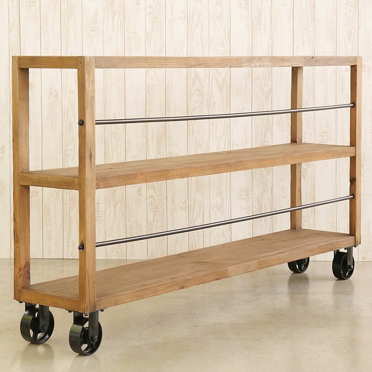 カフェや店舗でも使える陳列棚の背面